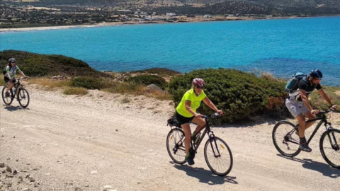 A scenic route by the beach