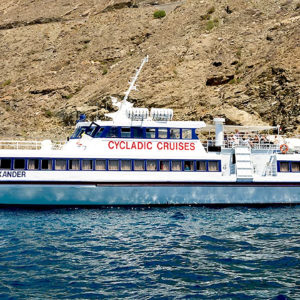 Alexander cruises Naxos