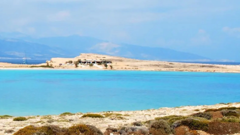 The famous Pori beach in Ano Koufonissi