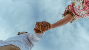 Εξερευνήστε Ιδιωτικά τη Μαγεία των Τοπικών Κρασιών με το/τη Σύντροφό σας στη Σαντορίνη photo