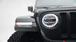 Ζήστε την αδρεναλίνη μιας περιπέτειας με Jeep Wrangler στη Μύκονο