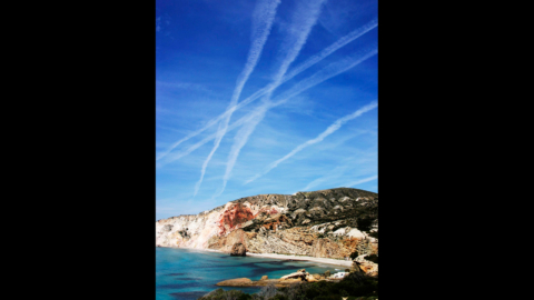 Απολαύστε τα κρυστάλλινα νερά με στάσεις για κολύμπι