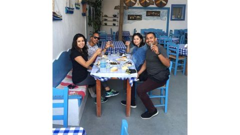 Ένα ταξίδι στις παραδόσεις και τις τοπικές λιχουδιές του νησιού