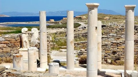 Delos
