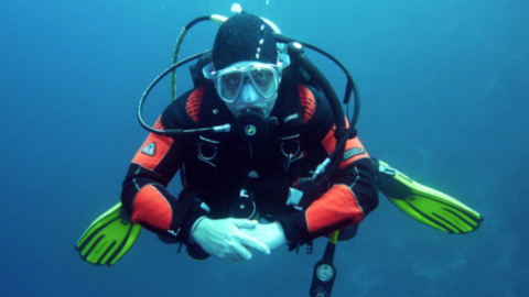 Combined with in-water practice sessions
