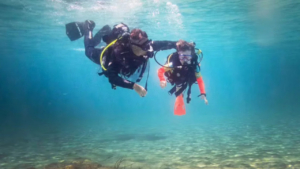 Βίντεο για Bubble Maker στη Νάξο: Μια Εισαγωγή στις Καταδύσεις για Παιδιά 8-10 Ετών