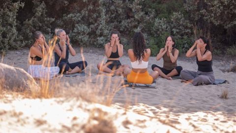 Expand your self-care journey. Combine this session with face yoga and gua sha workshop