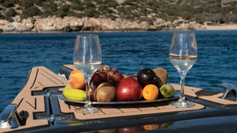 Wine paired with season's fruits