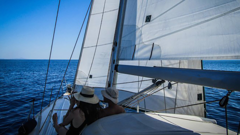 Find out what the boat parts are called