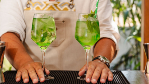 Ζωντανέψτε τη δημιουργικότητά σας φτιάχνοντας εντυπωσιακά κοκτέιλ