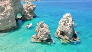 Το μοναδικό τοπίο στο Blue Lagoon