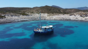 Admire nature’s palette as pristine waters stretch below
