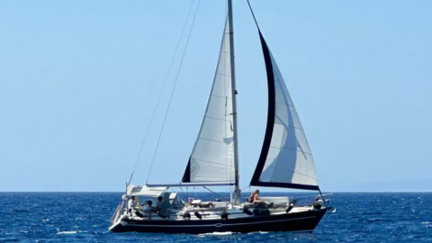 Let the wind guide you to unforgettable Aegean landscapes