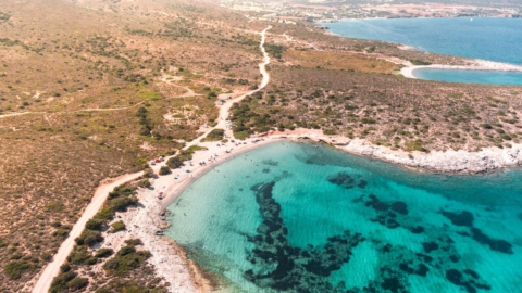 The waters in Despotiko look like the Caribbean