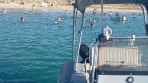 Απολαύστε τον ήλιο καθώς χαλαρώνετε με μια βόλτα κατά μήκος των ακτών της Νάξου