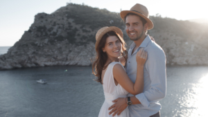 A happy couple at Sounion cape