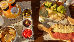 Γευτείτε κάθε μπουκιά και γουλιά που έχει ετοιμαστεί ειδικά για εσάς