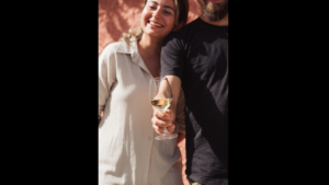 Ideal for couples and groups of friends