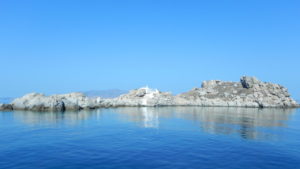 Admire iconic landmarks overlooking the sparkling Aegean Sea
