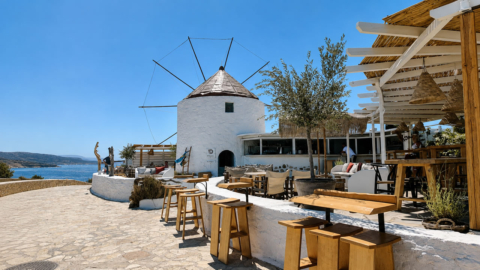 During your two hour break in Kofuonisi you can go swimming or stop somewhere for a coffee or snack